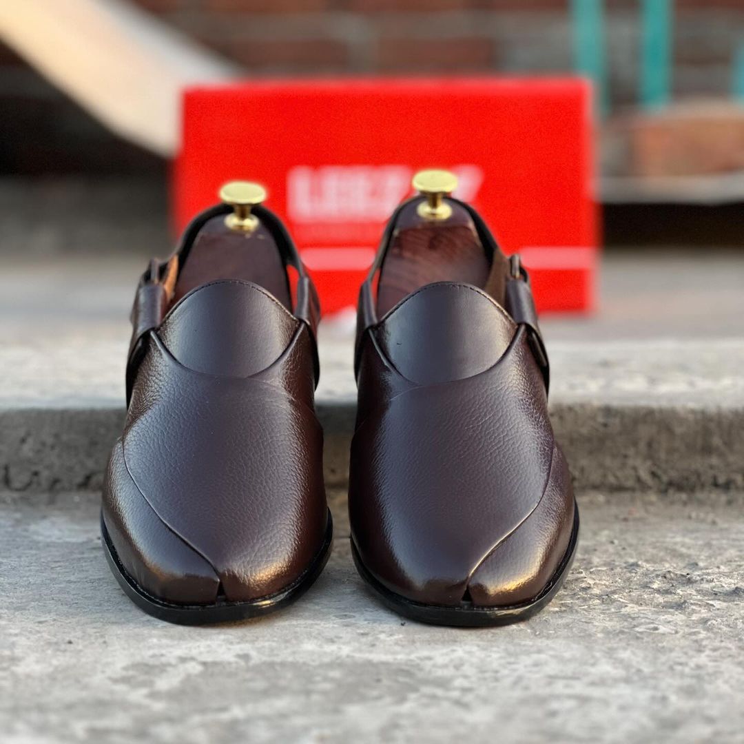 Brown/Black Cow Leather Narozi