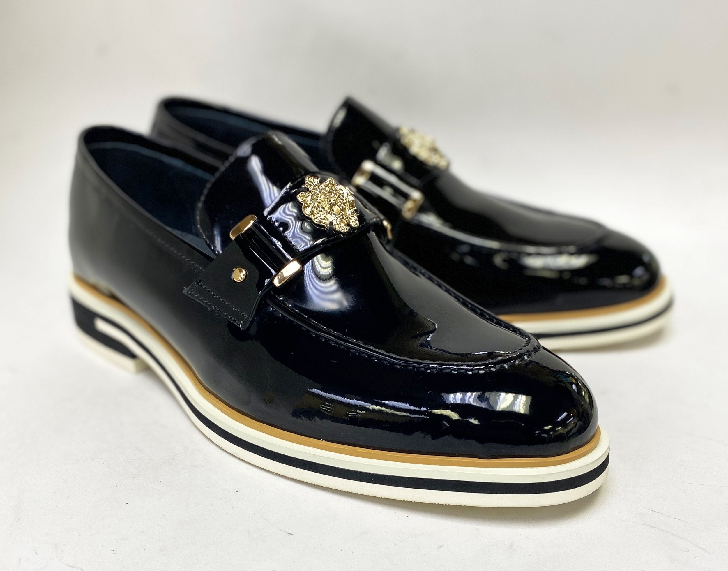 Goldtone Medusa new slip-on Loafers