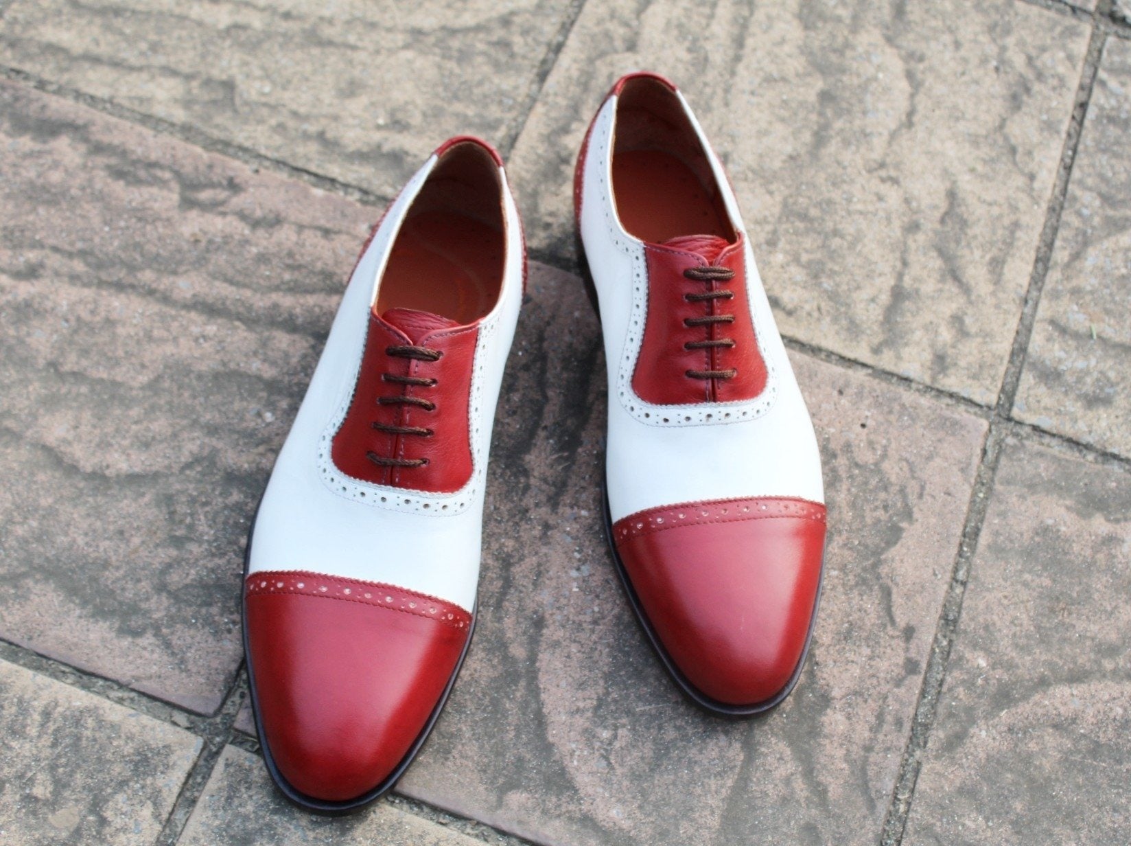 Classic Red White Oxford Dress Shoes