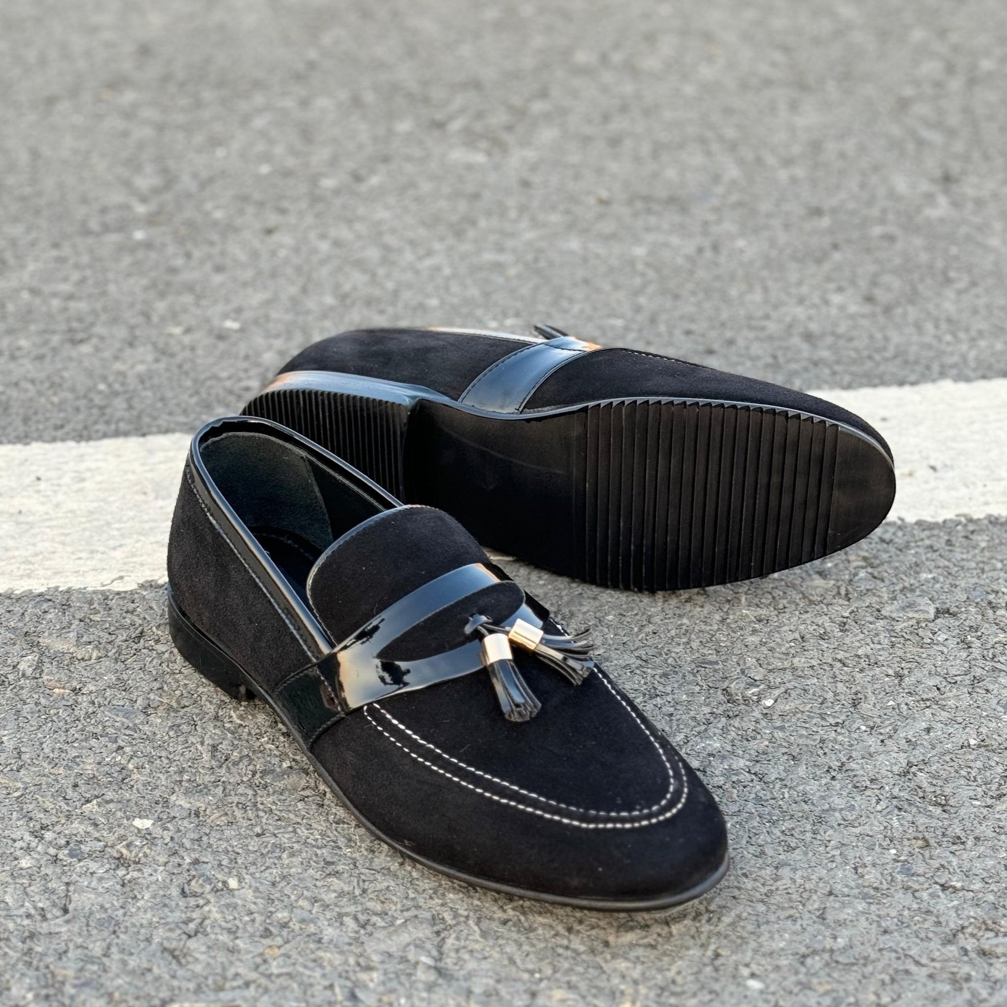 The Brocks Tussel Loafer- 2454 Black