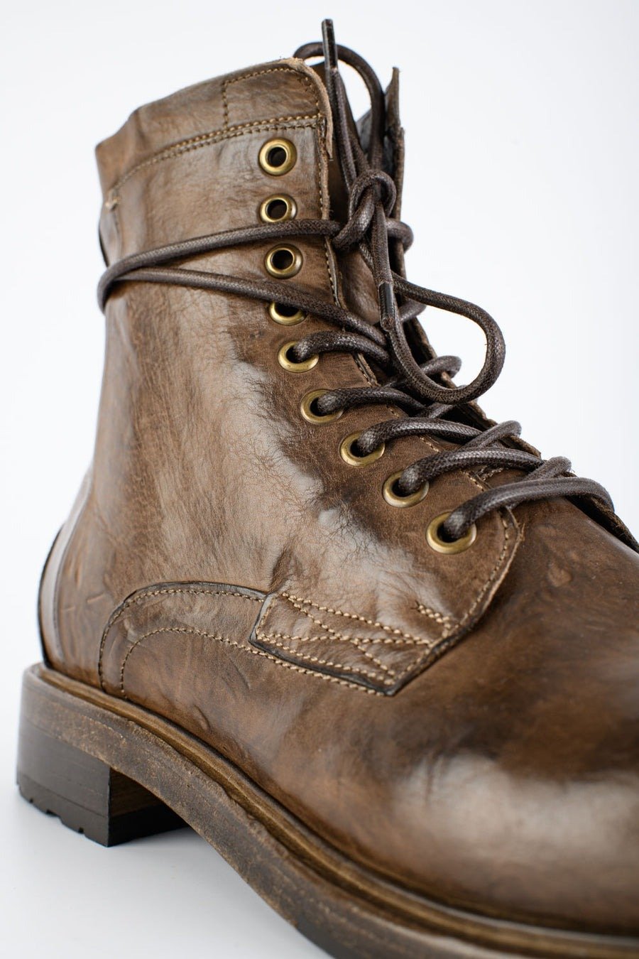 CURZON husk-brown military boots