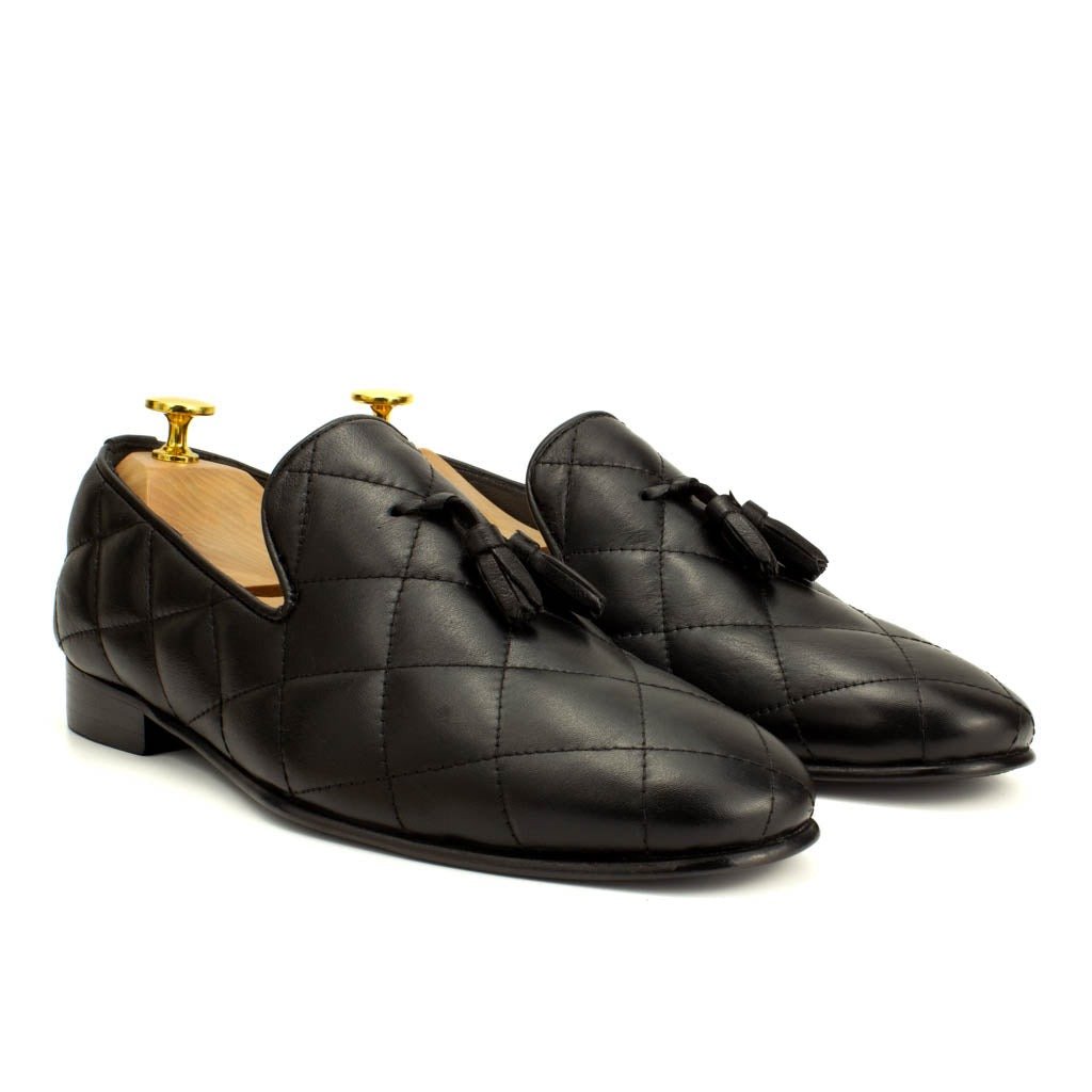 Premium Quilted Leather Tassel Loafers in Black