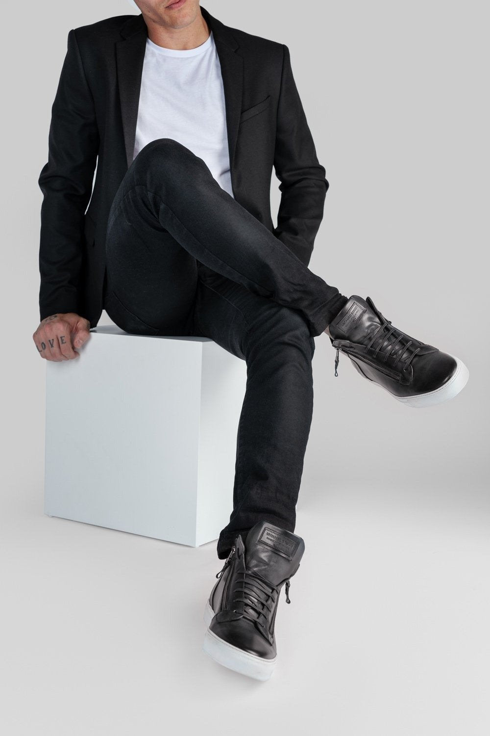 SOHO aluminium-grey patina high sneakers