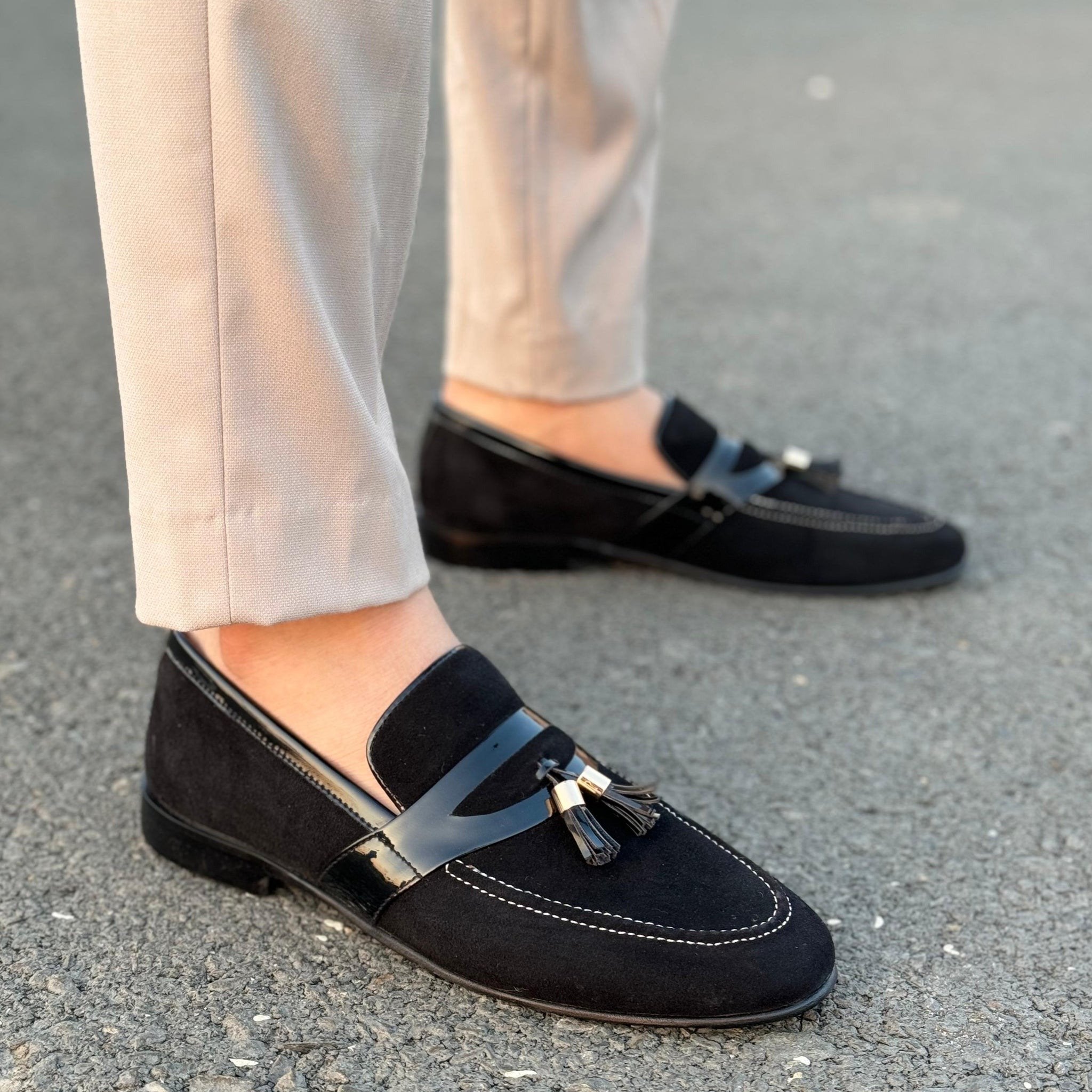 The Brocks Tussel Loafer- 2454 Black