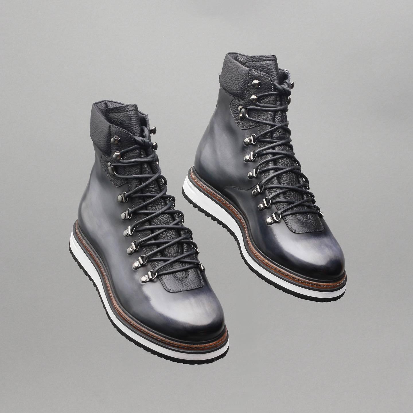 Ultimate Boots - Smoked Grey patina