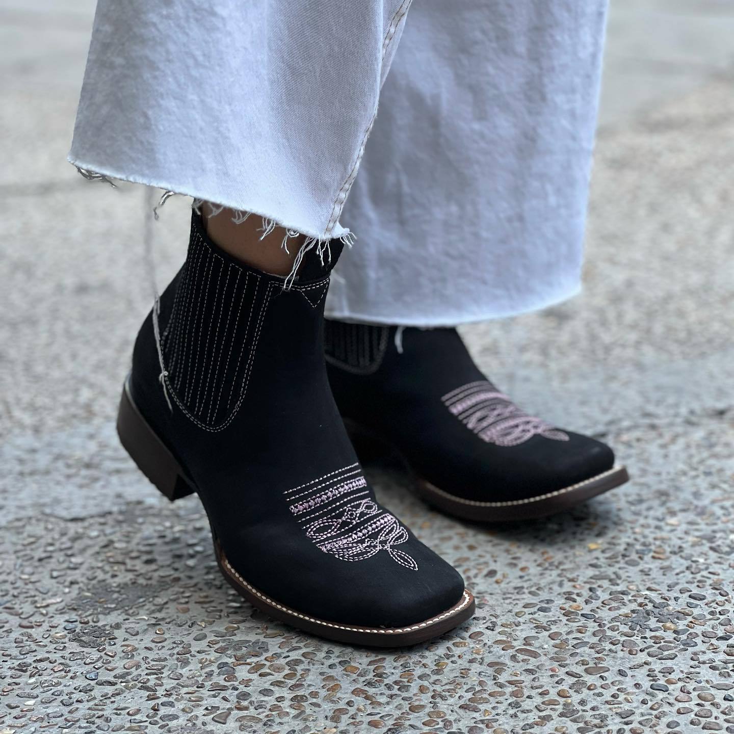 Retro Cowboy Short Boots