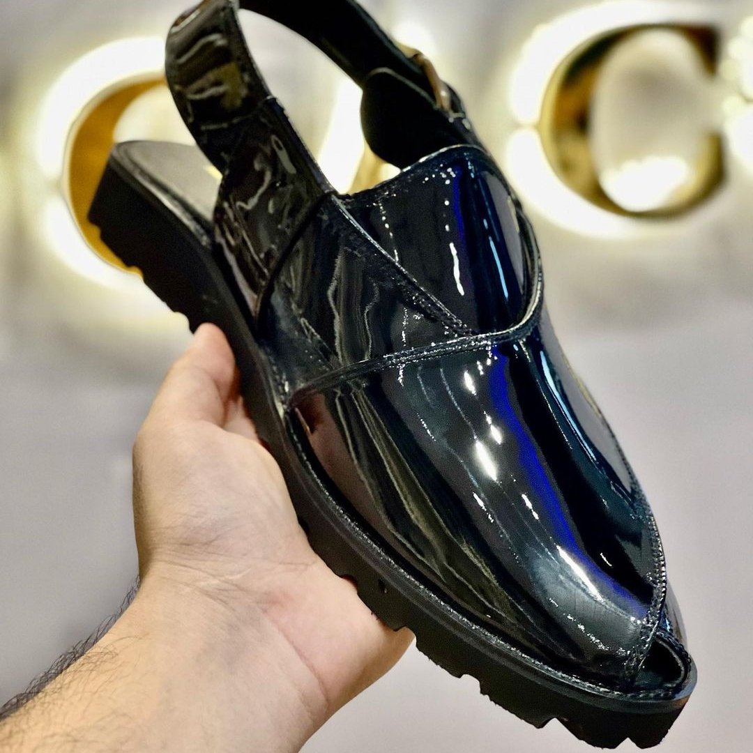 Patent Leather Kheri/Peshawari Chappal Black Sandals