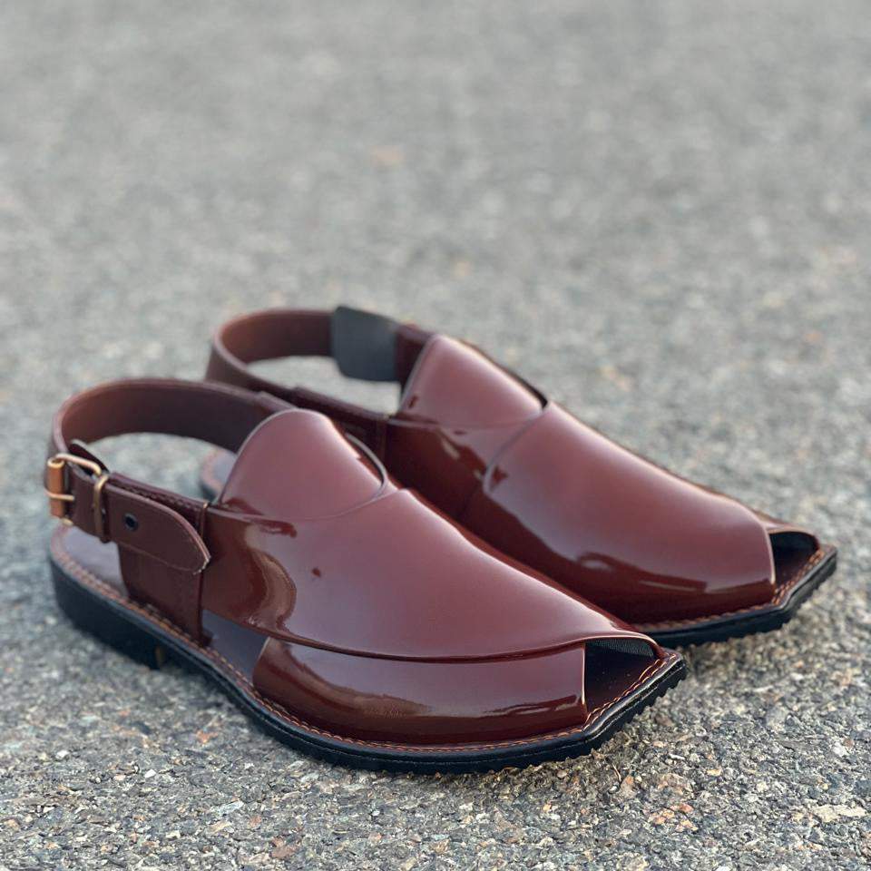 Hand Stitched Patent Black/Maroon Kheri