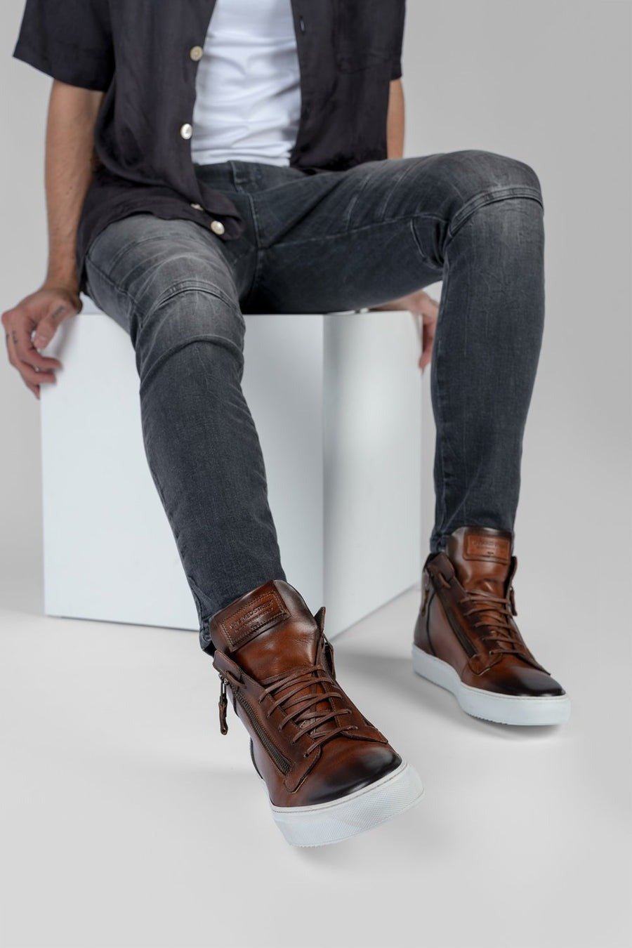 SOHO cocoa-brown patina high sneakers