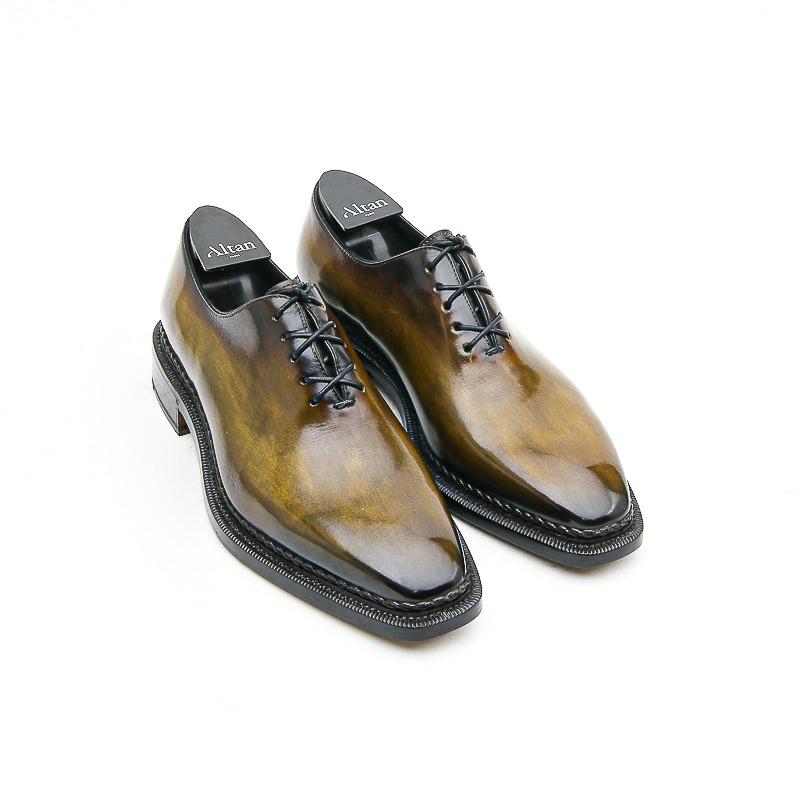 The Roc Norwegian Stitched Oxford’s