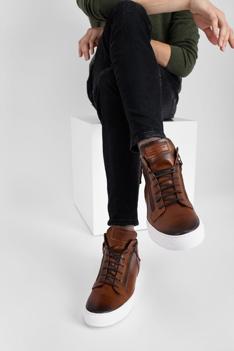 SOHO cocoa-brown patina high sneakers