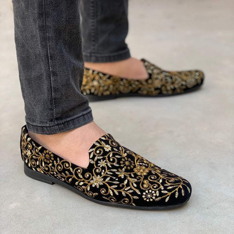 The Royal Black Shoes