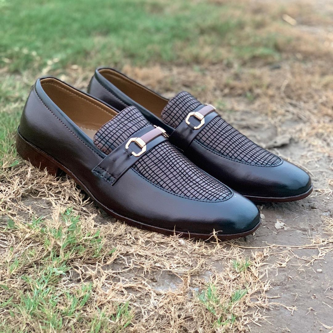 The Dark Brown Liner Shoes