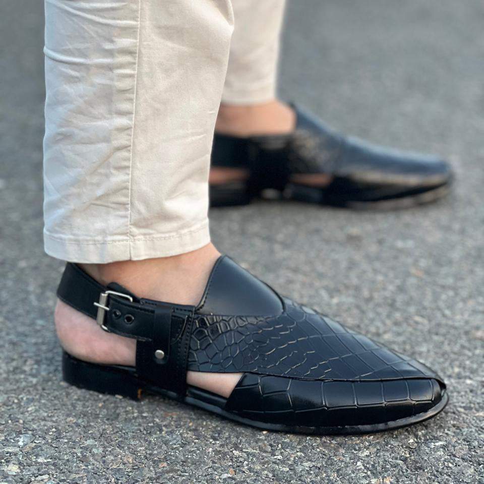 Hand Stitched Textured Maroon/Black Kheri