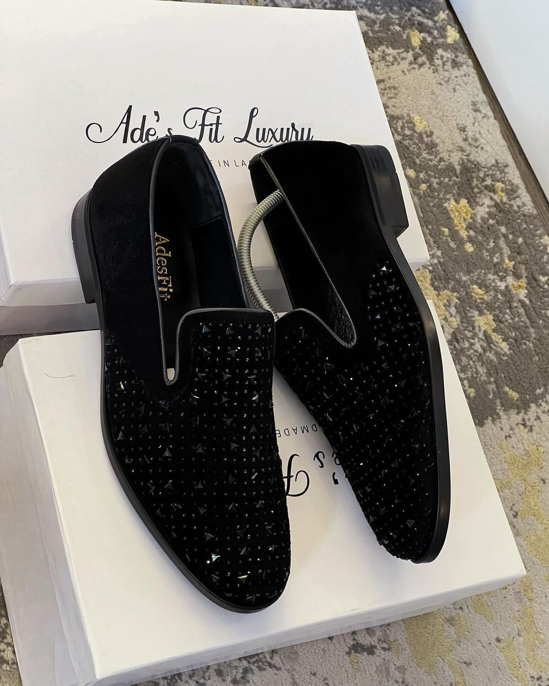 Noble Velvet Rhinestone Men Dress Shoes