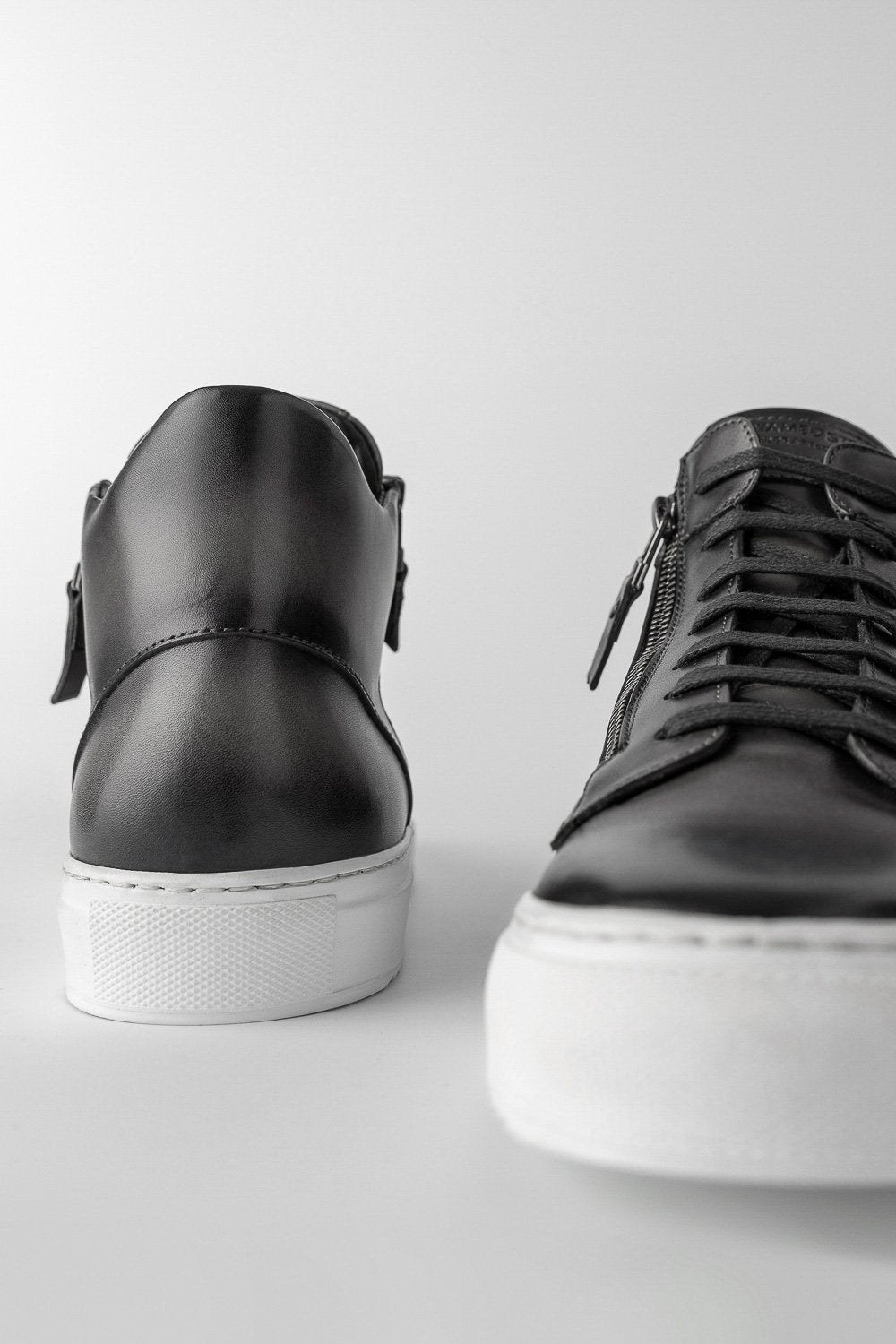 SOHO aluminium-grey patina high sneakers
