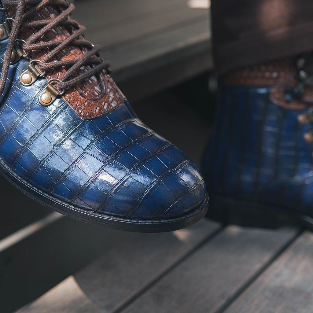 Croco Boots With Weaving Detail