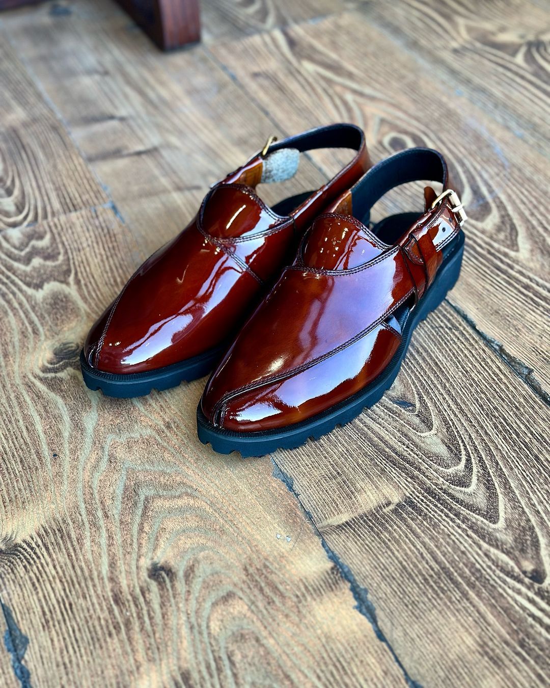 Men's Italian Full-Grain Cowhide Sandals