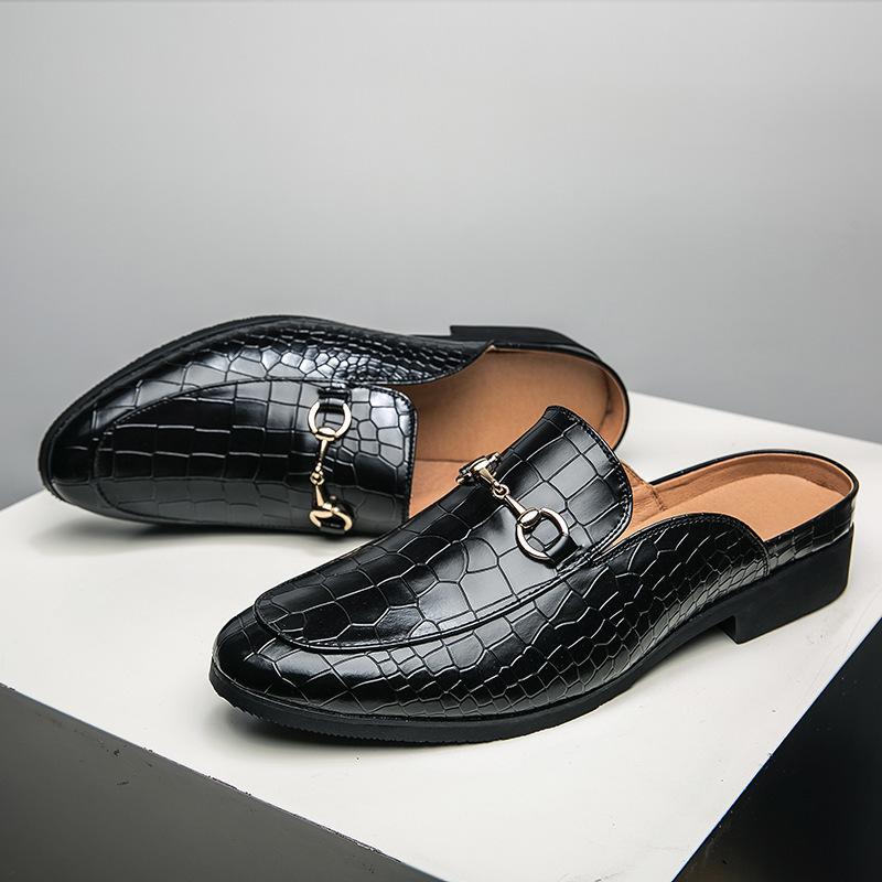 Crocodile print non-slip loafers