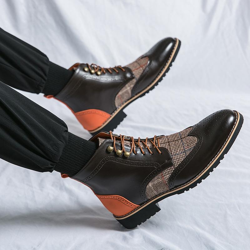 High-top brogue carved English boots
