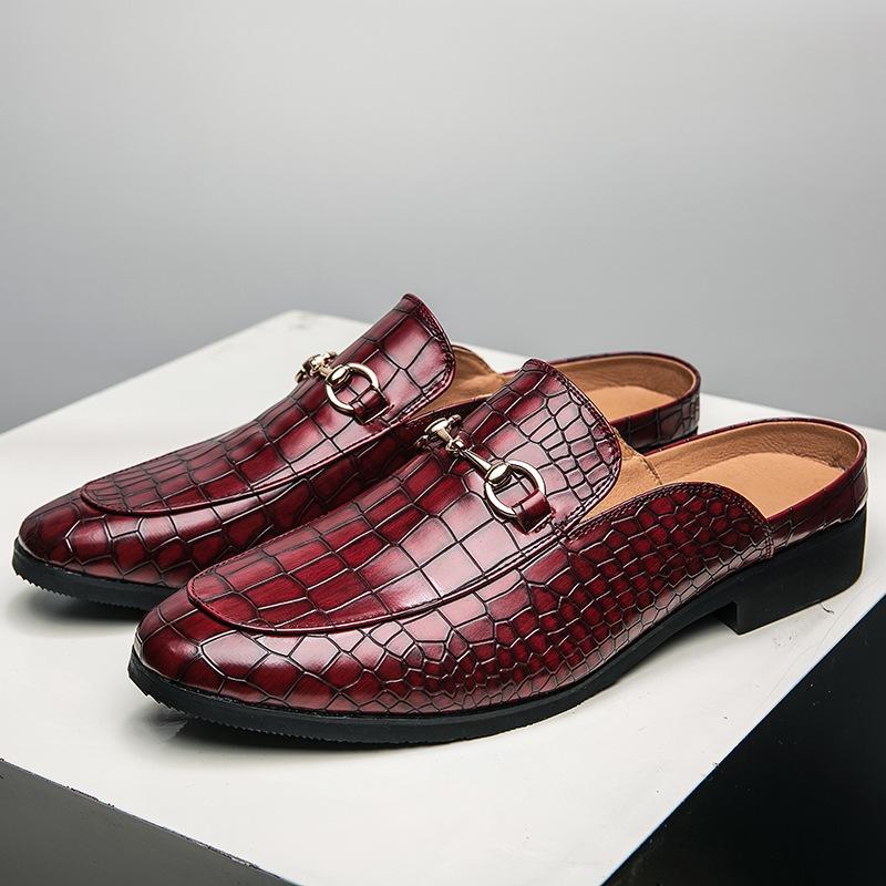 Crocodile print non-slip loafers