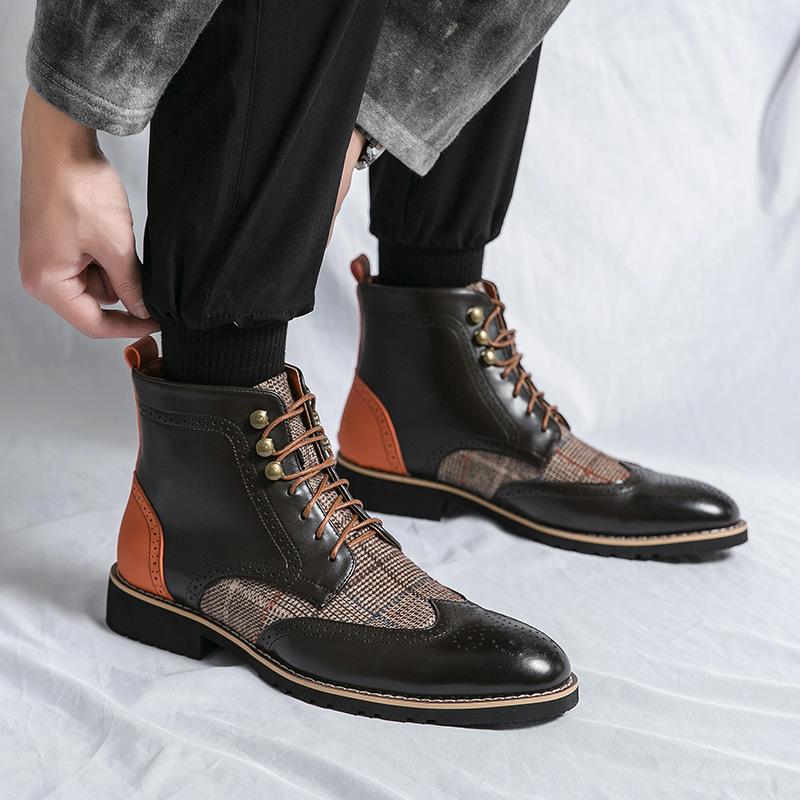 High-top brogue carved English boots