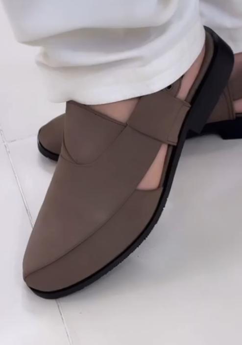 Handmade Elegant Kheri