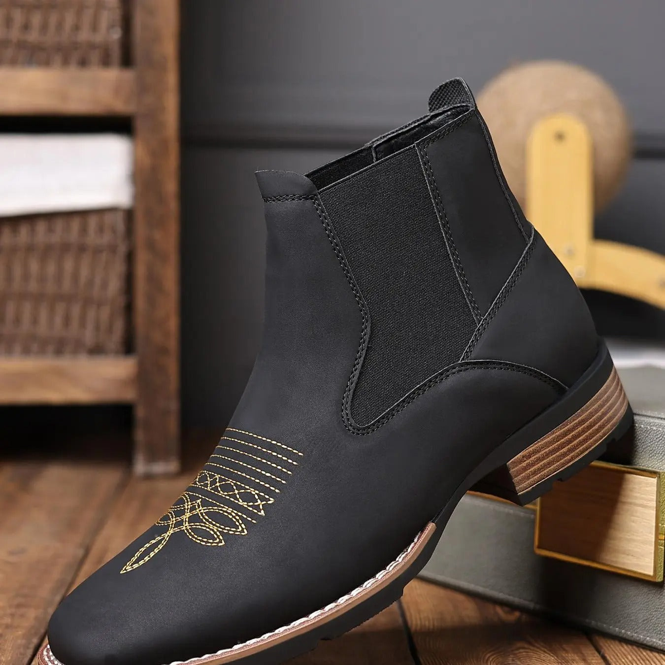 Men's Business Embroidering Design Ankle Boots