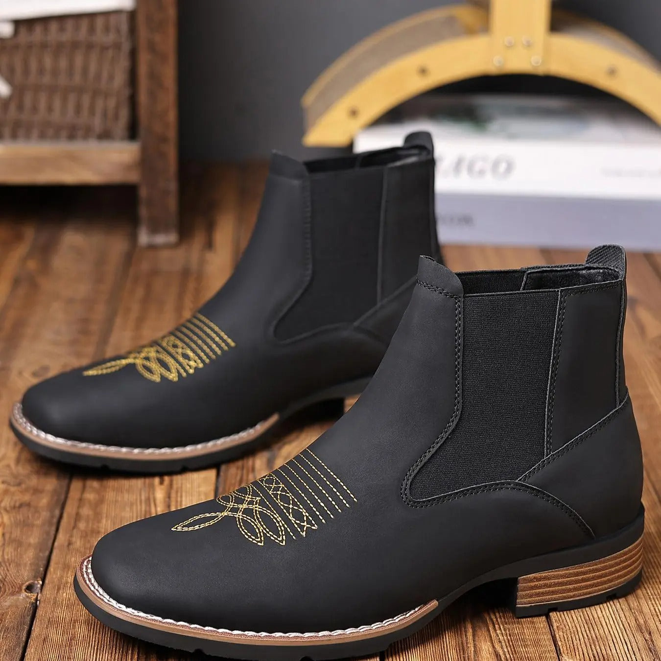 Men's Business Embroidering Design Ankle Boots