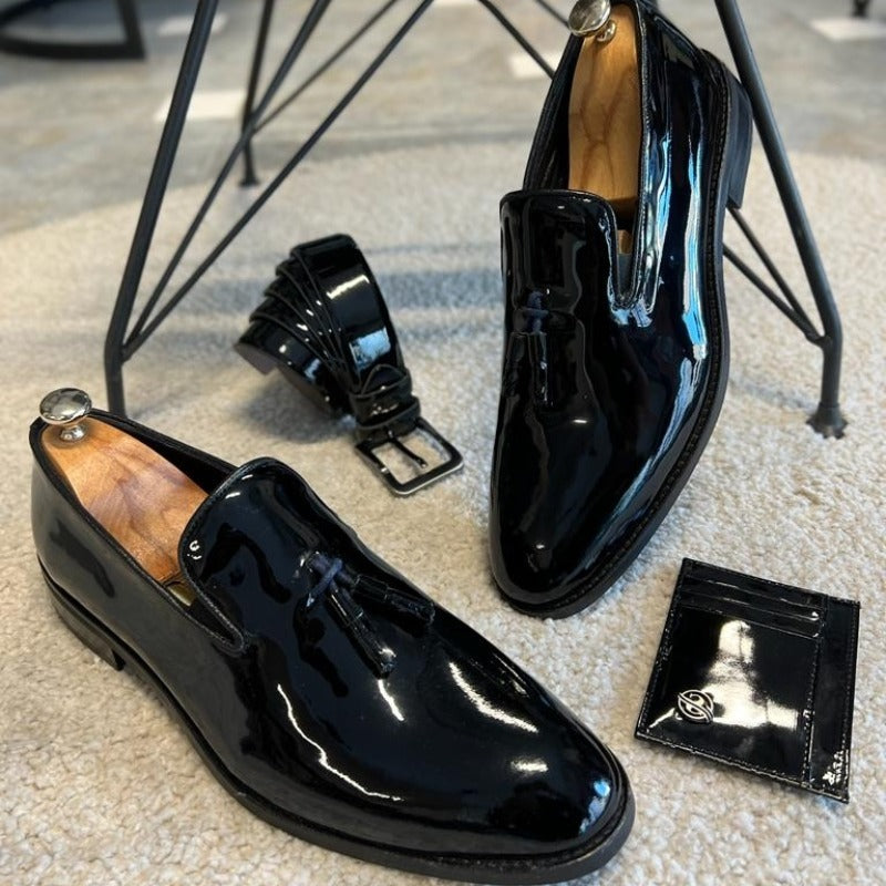 Aichashi New Black Loafers