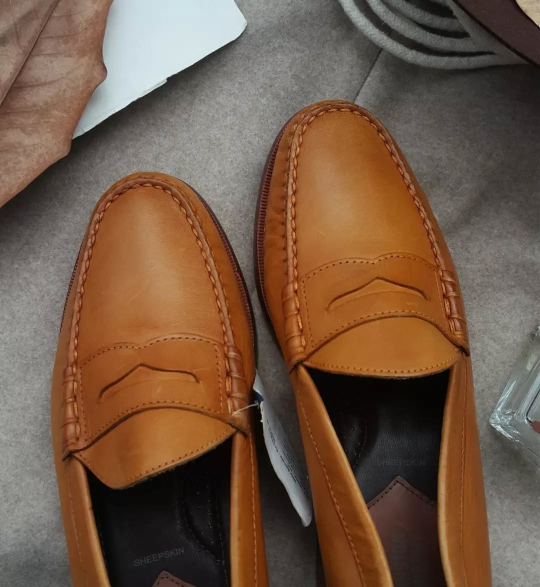 Tod's Portable Leather Loafers