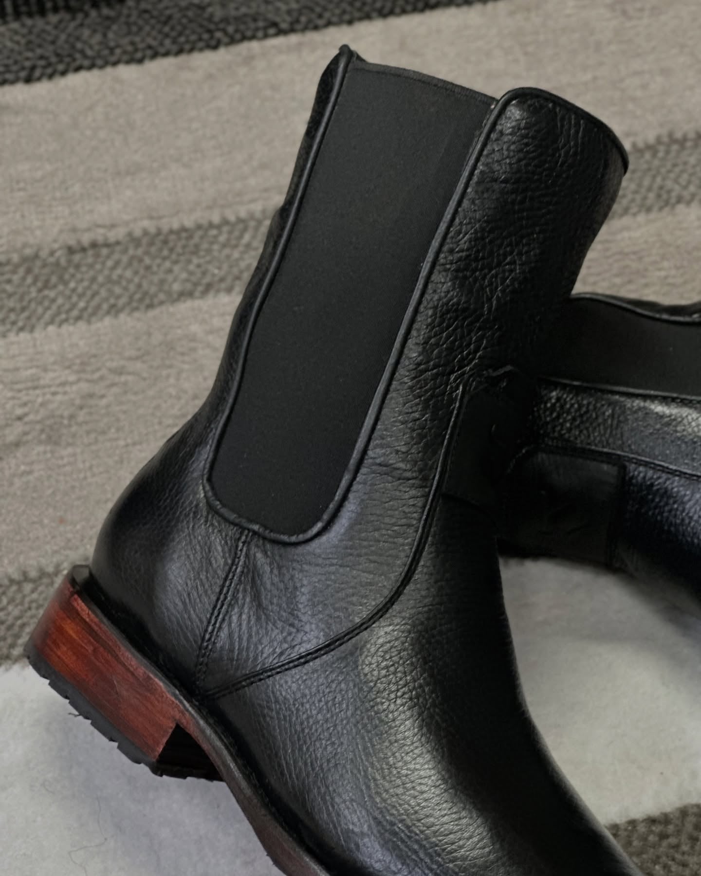 Simple Leather Western Boots