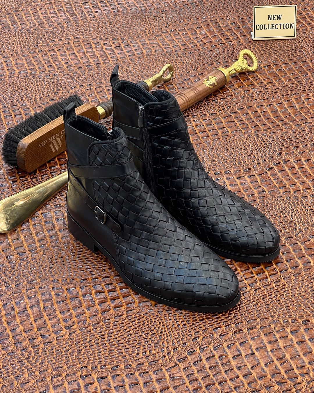Handwoven Leather Cross Strap Buckle Zip-Up Men Boot