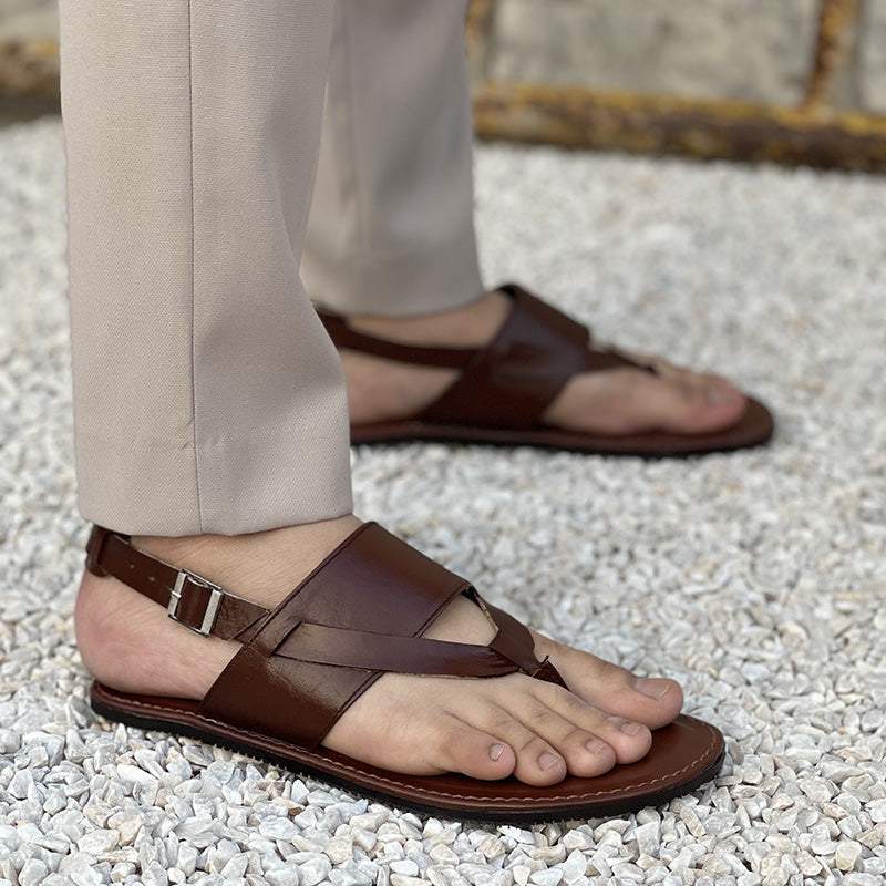 The Round Toe Leather Sandal