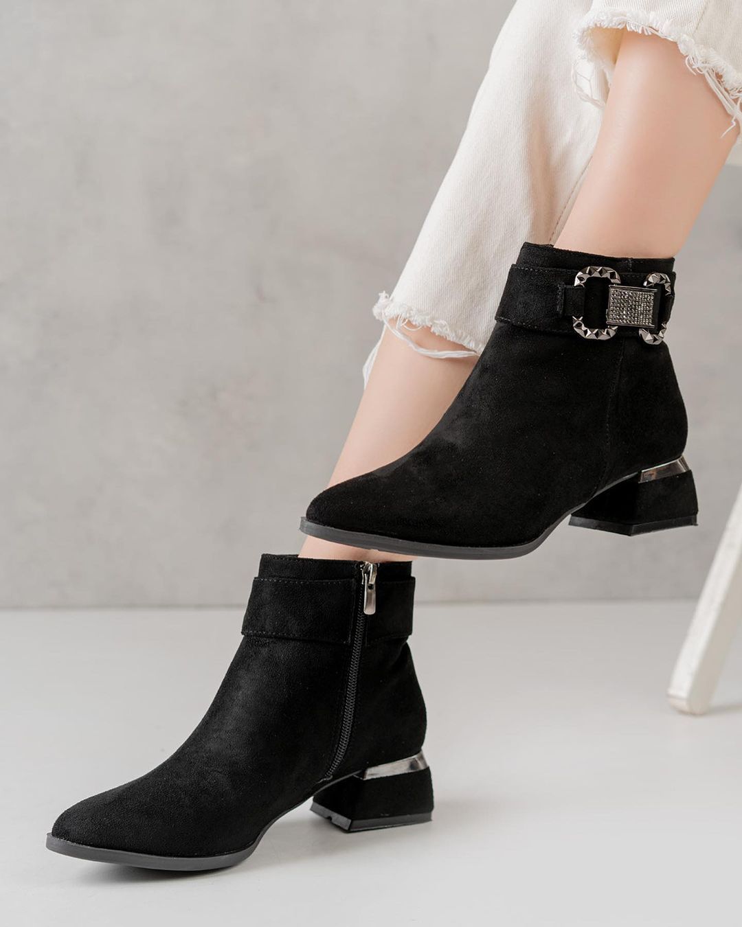 Women's Elegant Flat Boots