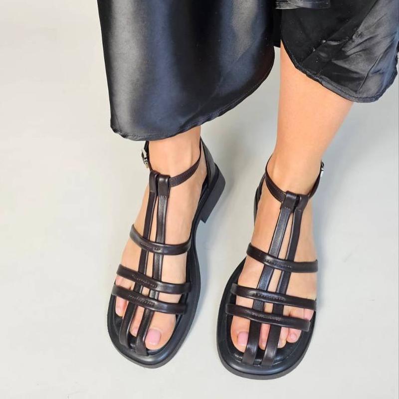 Chic Woven Flat Sandals